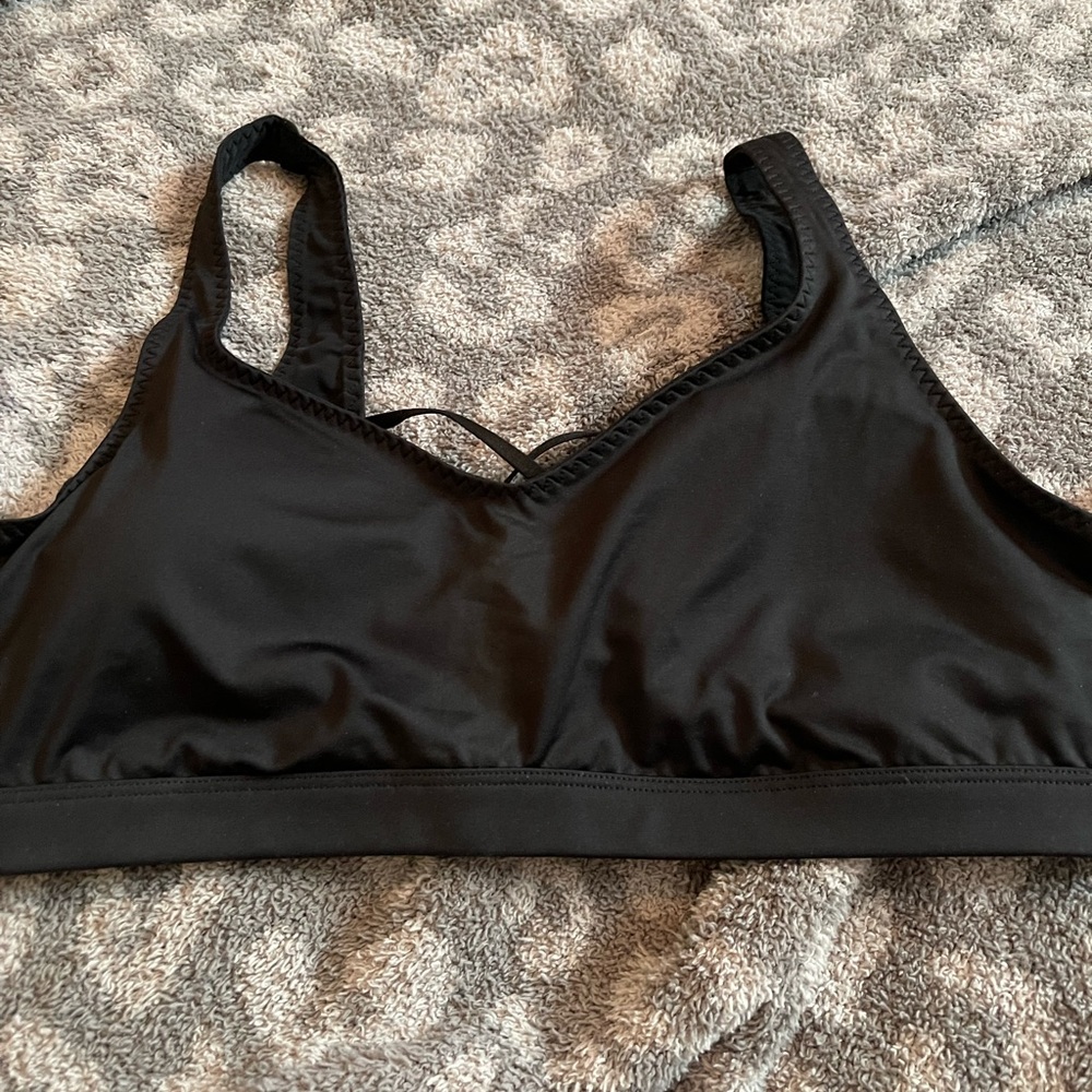 Victoria sport bra